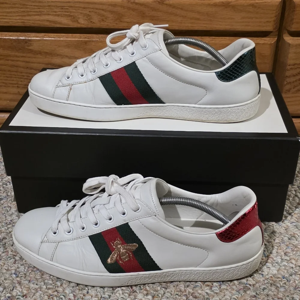 Gucci Ace White Leather Sneakers W/ Bee, Webb Red And Green Stripe M10.5/W11.5